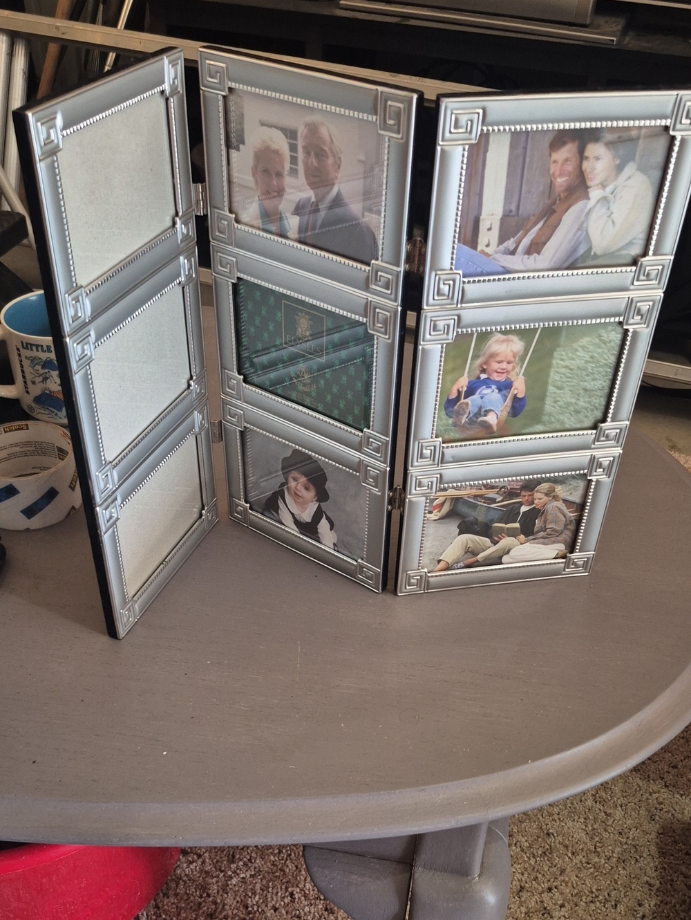 Silver 9-Window Folding Photo Frame Display